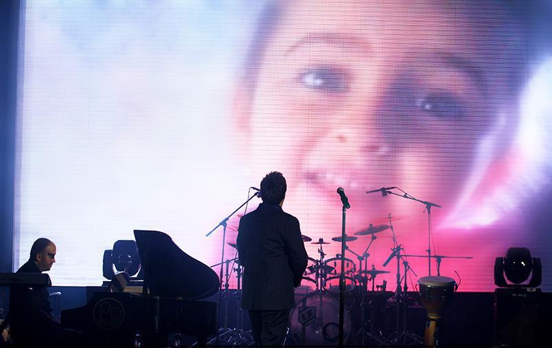 وفای به عهد محمد علیزاده به یاد پاشایی در کنسرتش