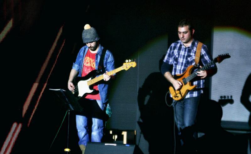 تصاویر کنسرت بنیامین بهادری در جشنواره فجر